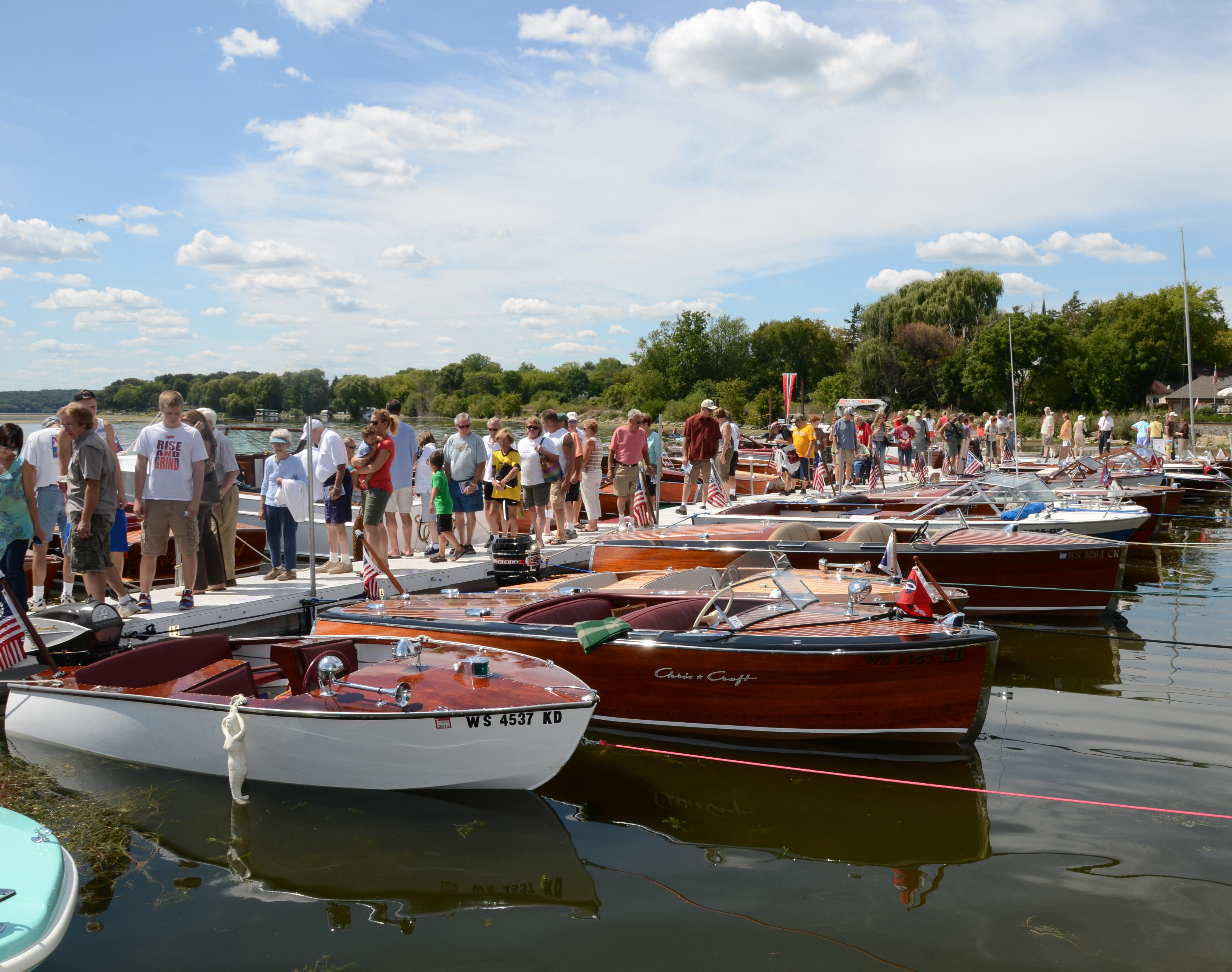 Hasil gambar untuk Antique & Classic Boats & Cars